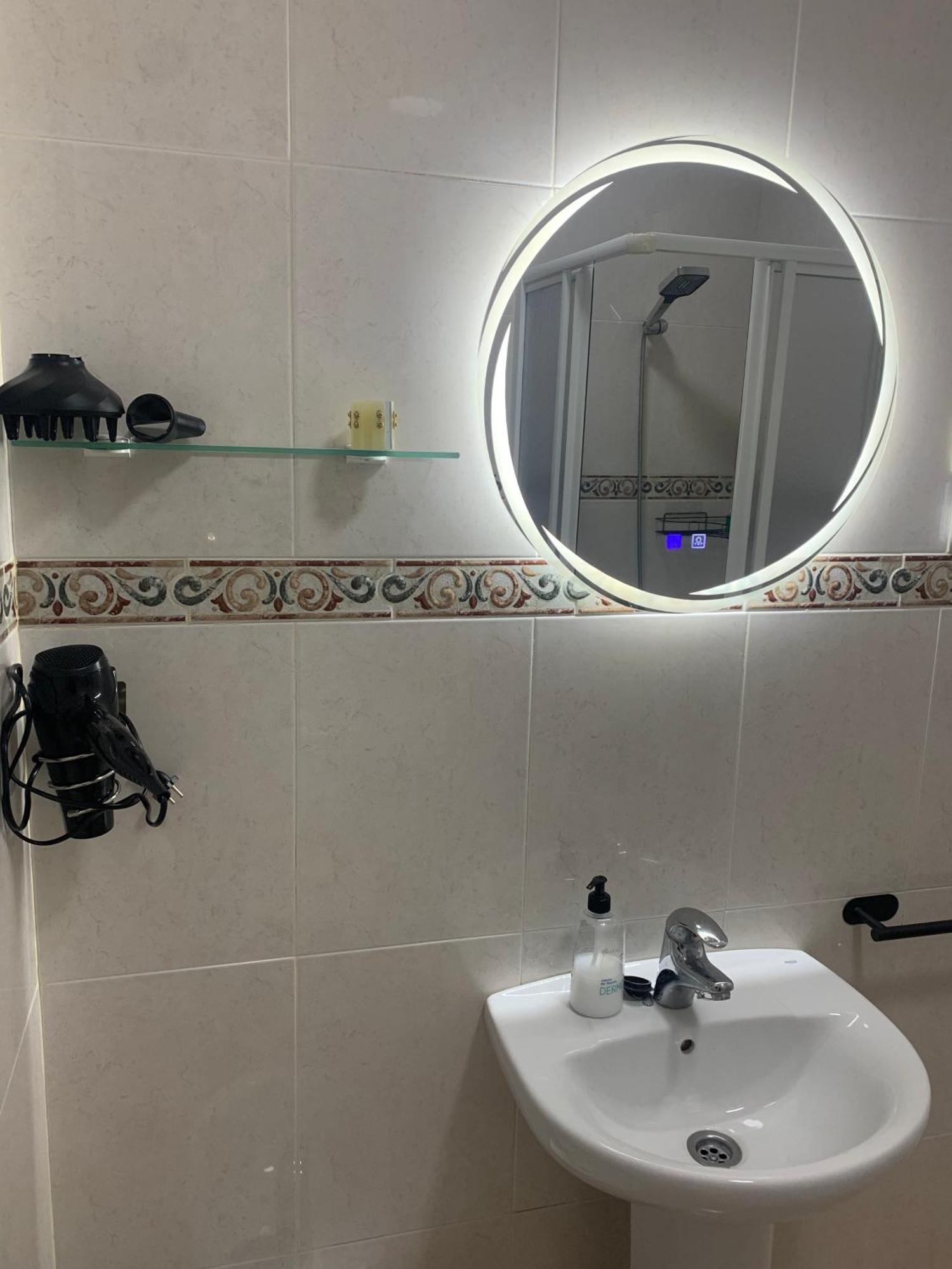 Apartamento Centrico A 1Km De La Playa. بونتيدويمي المظهر الخارجي الصورة